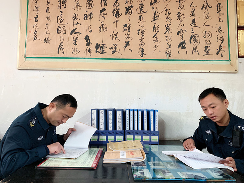 记录本互查.jpg